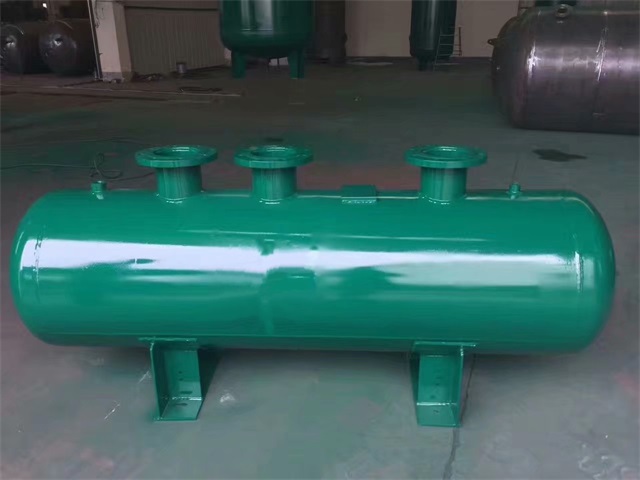 东海东海东海蒸汽分气缸